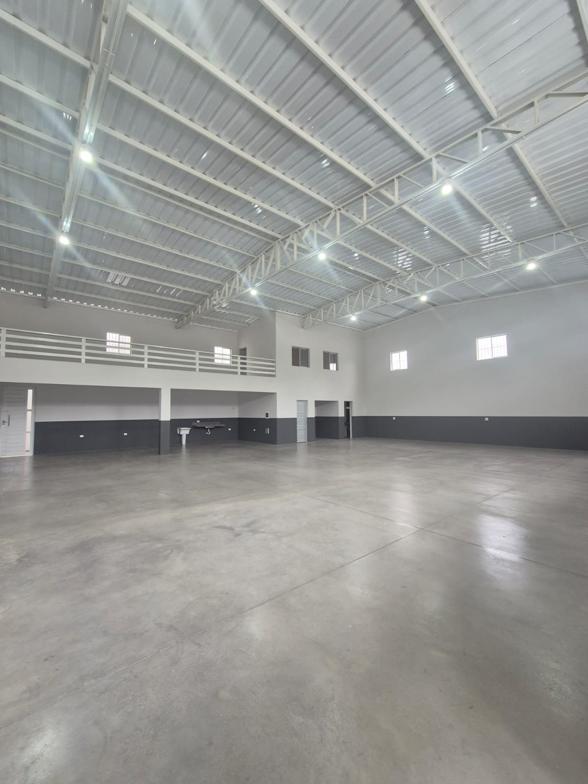 Depósito-Galpão, 433 m² - Foto 1