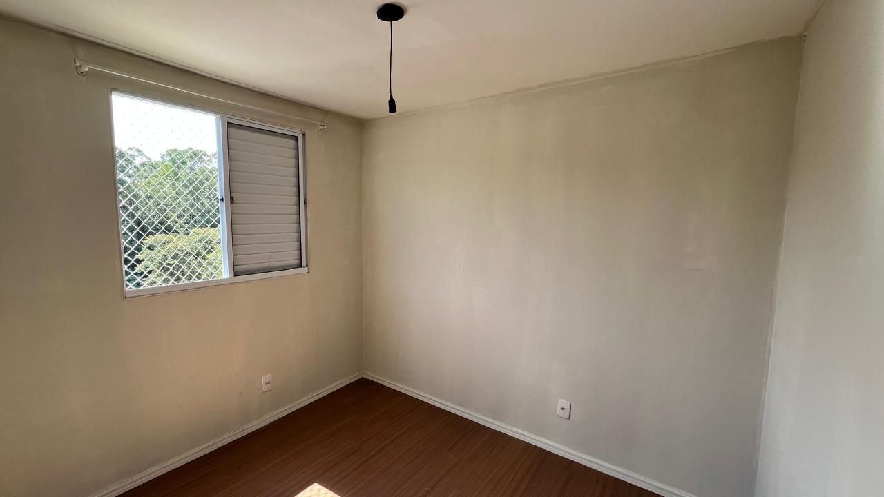 Apartamento 2 Dormitórios - Condomínio Residencial Parque Saint Christopher - Jardim Caiapiá - Cotia/SP