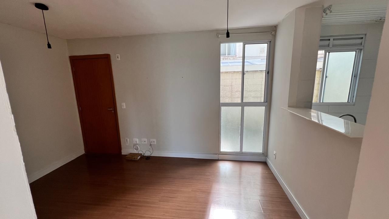 Apartamento 2 Dormitórios - Condomínio Residencial Parque Saint Christopher - Jardim Caiapiá - Cotia/SP