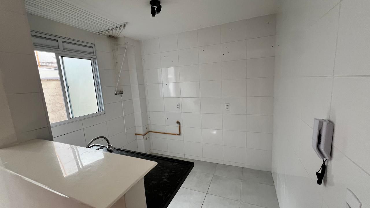 Apartamento 2 Dormitórios - Condomínio Residencial Parque Saint Christopher - Jardim Caiapiá - Cotia/SP