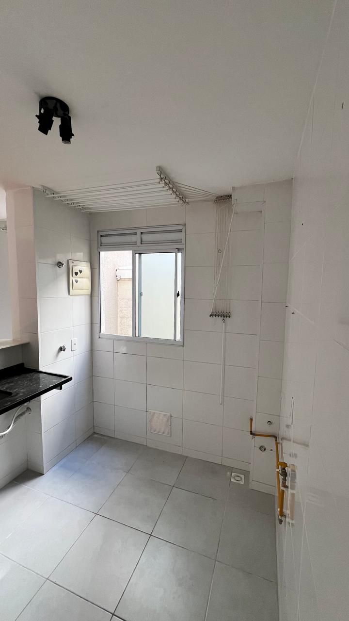 Apartamento 2 Dormitórios - Condomínio Residencial Parque Saint Christopher - Jardim Caiapiá - Cotia/SP