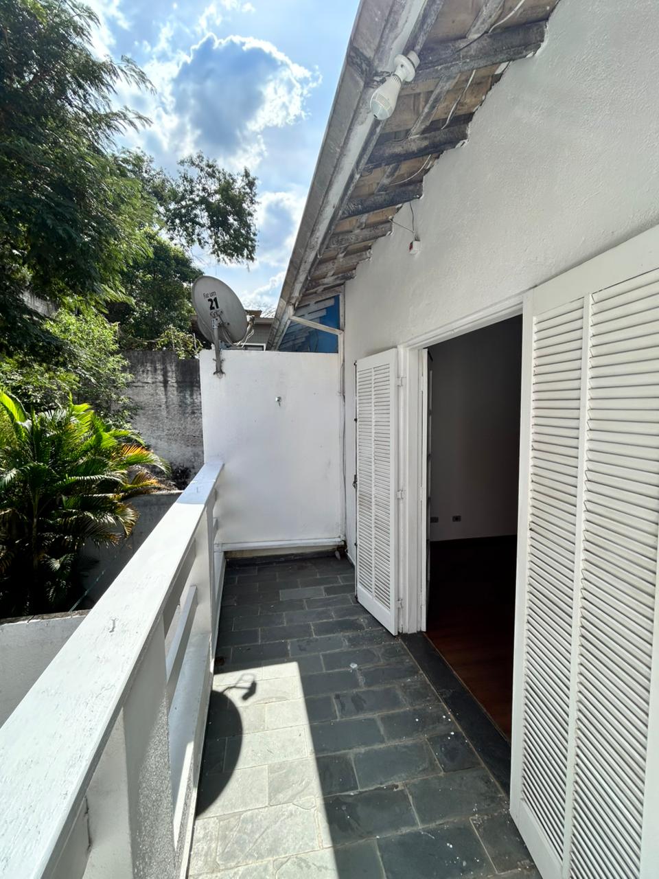 Casa com 2 Dormitórios - Jardim dos Ipês - Cotia/SP