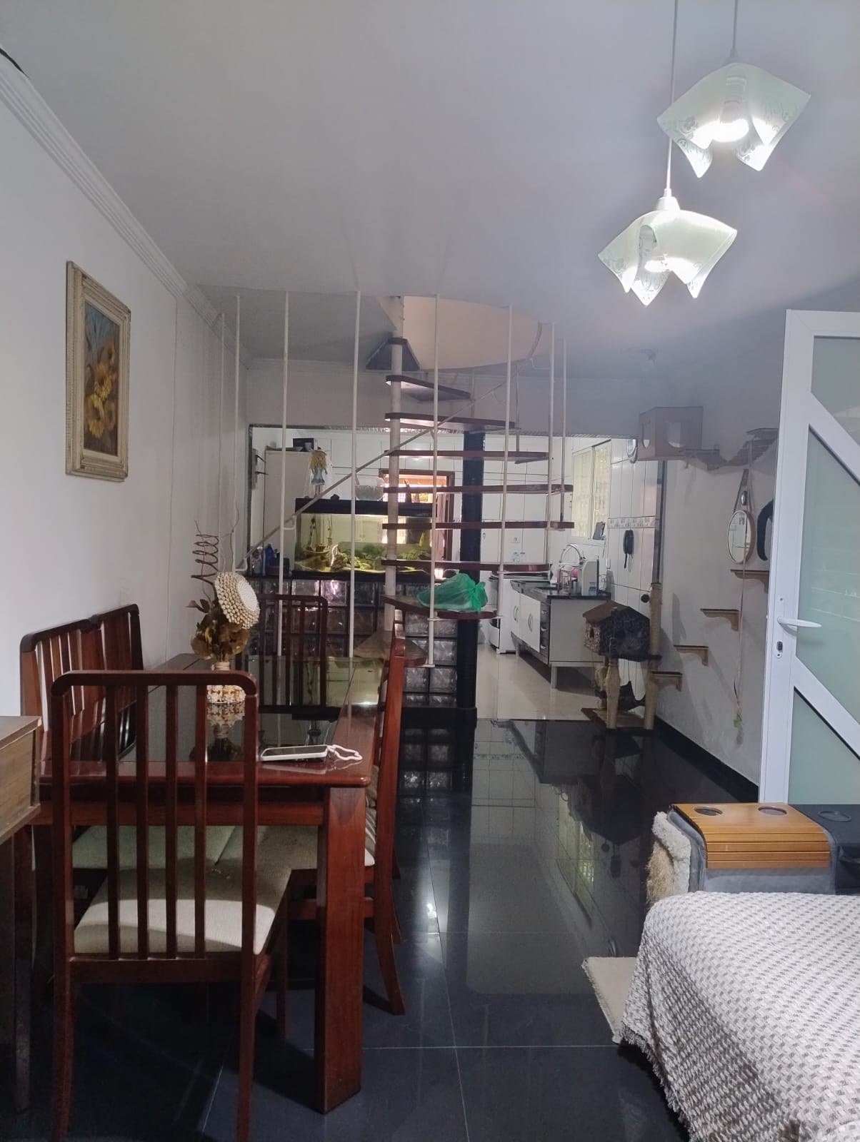 Ótima casa com 02 dormitórios e 02 vagas garagem - Vila Nova Mazzei - São Paulo