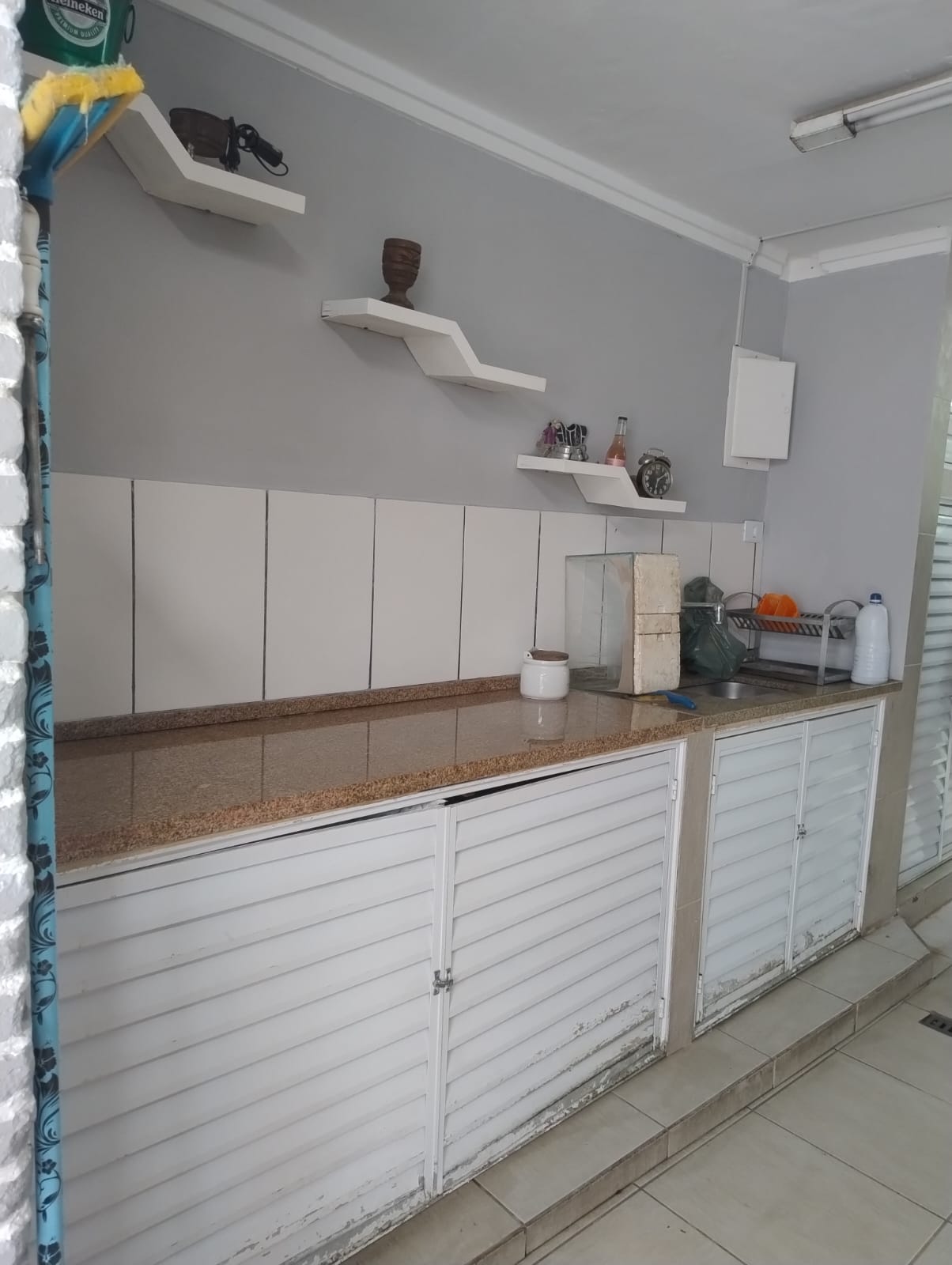 Ótima casa com 02 dormitórios e 02 vagas garagem - Vila Nova Mazzei - São Paulo