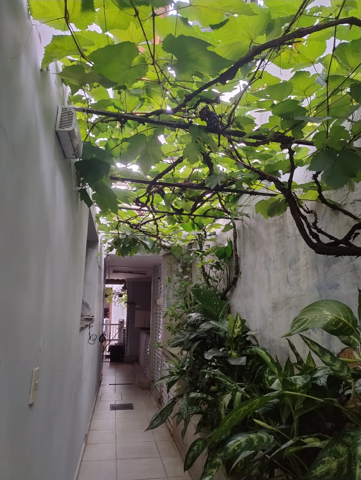 Ótima casa com 02 dormitórios e 02 vagas garagem - Vila Nova Mazzei - São Paulo