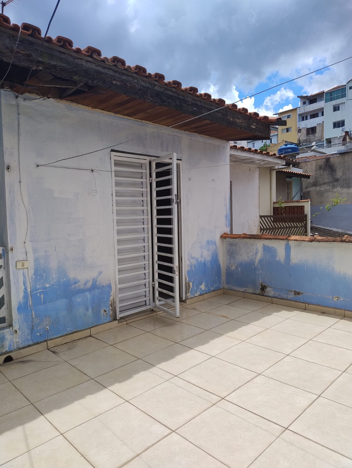 Ótima casa com 02 dormitórios e 02 vagas garagem - Vila Nova Mazzei - São Paulo