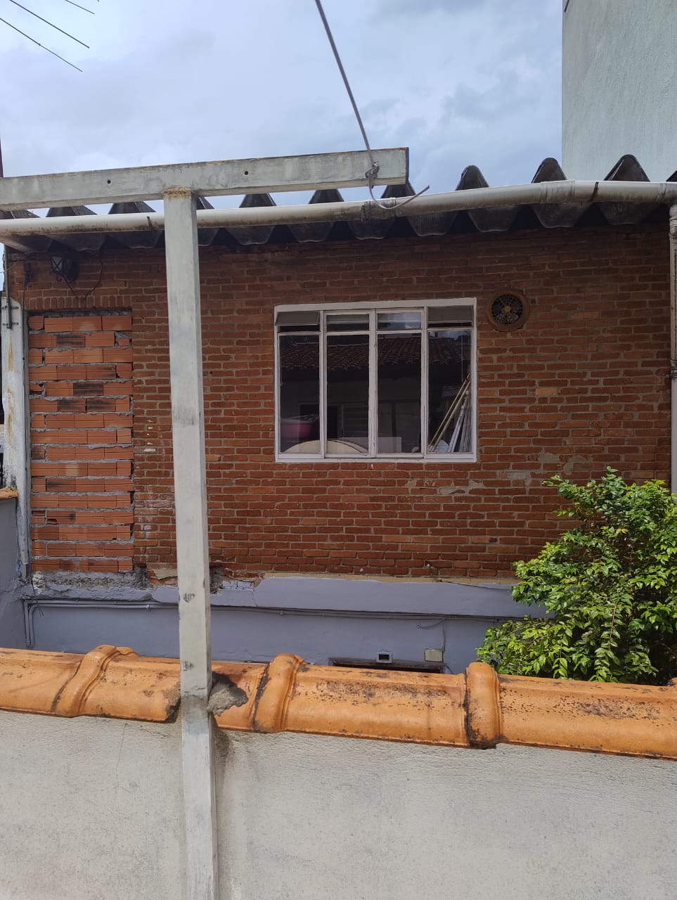 Ótima casa com 02 dormitórios e 02 vagas garagem - Vila Nova Mazzei - São Paulo