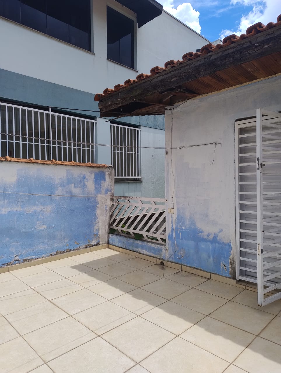 Ótima casa com 02 dormitórios e 02 vagas garagem - Vila Nova Mazzei - São Paulo