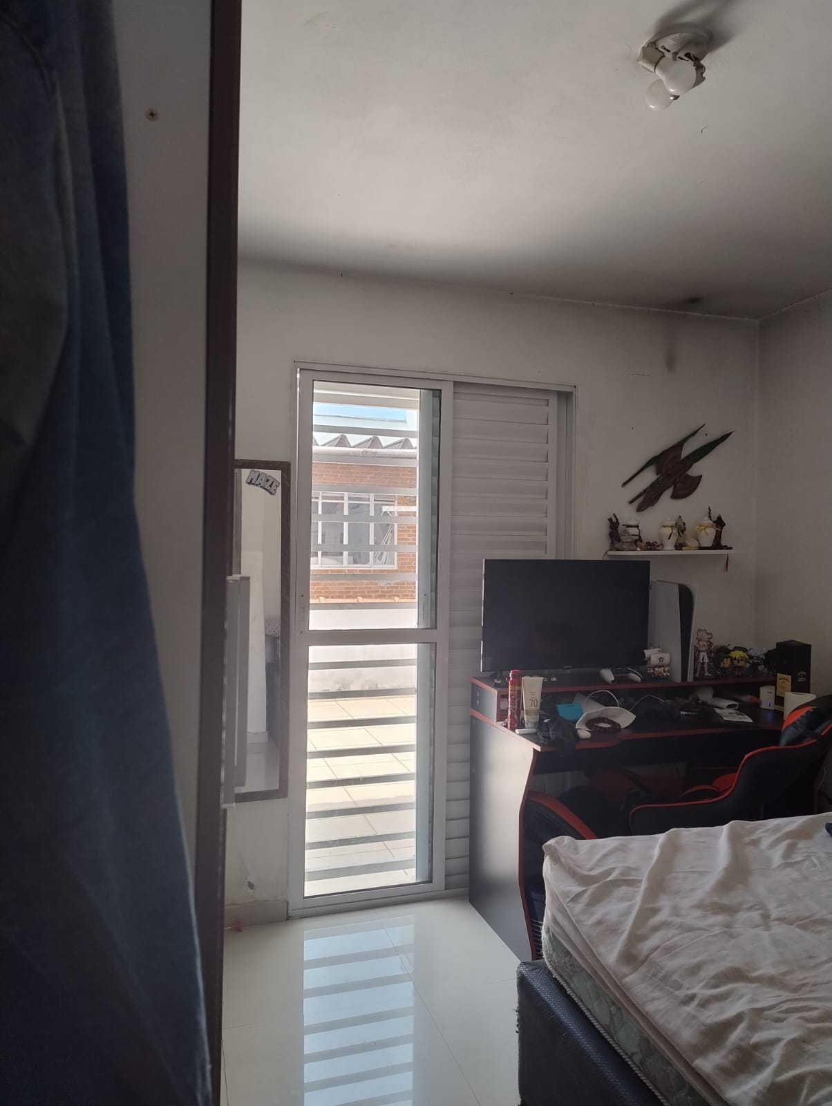 Ótima casa com 02 dormitórios e 02 vagas garagem - Vila Nova Mazzei - São Paulo