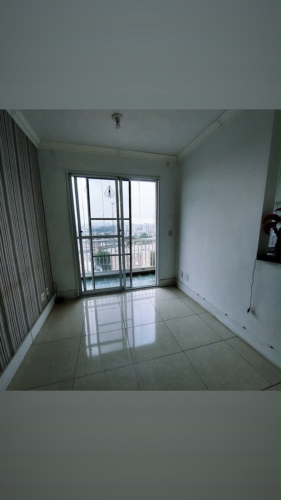 Apartamento com 02 Quartos - Residencial Solar dos Nogueira - Osasco/SP