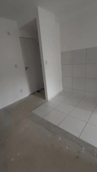 Apartamento com 02 Quartos em Condomínio - Cotia/SP