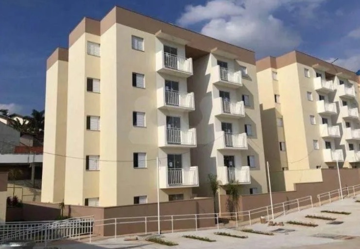 Apartamento com 02 Quartos em Condomínio - Cotia/SP
