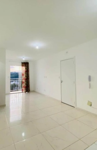 Apartamento com 02 Quartos em Condomínio - Cotia/SP