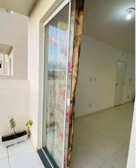 Apartamento com 02 Quartos em Condomínio - Cotia/SP