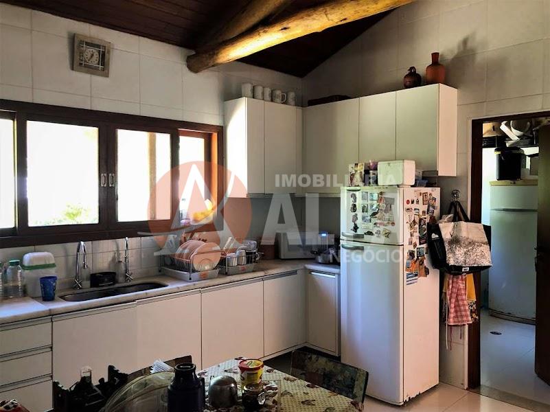 Casa à venda com 4 quartos, 1806m² - Foto 12