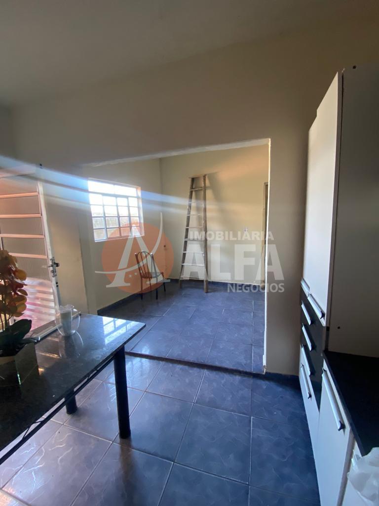 Casa à venda com 2 quartos, 1252m² - Foto 8