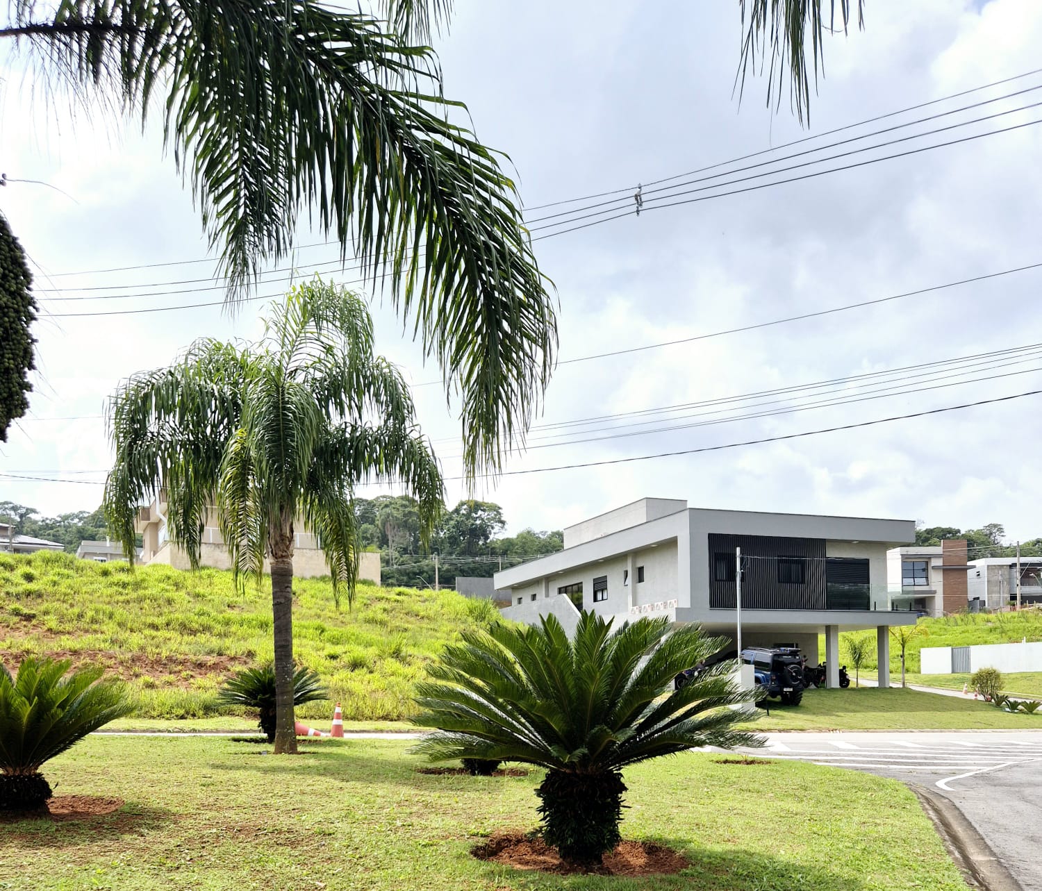 TERRENO(V) COM 403m² - CONDOMÍNIO RESERVA SANTA PAULA - PARQUE DOM HENRIQUE - COTIA/SP