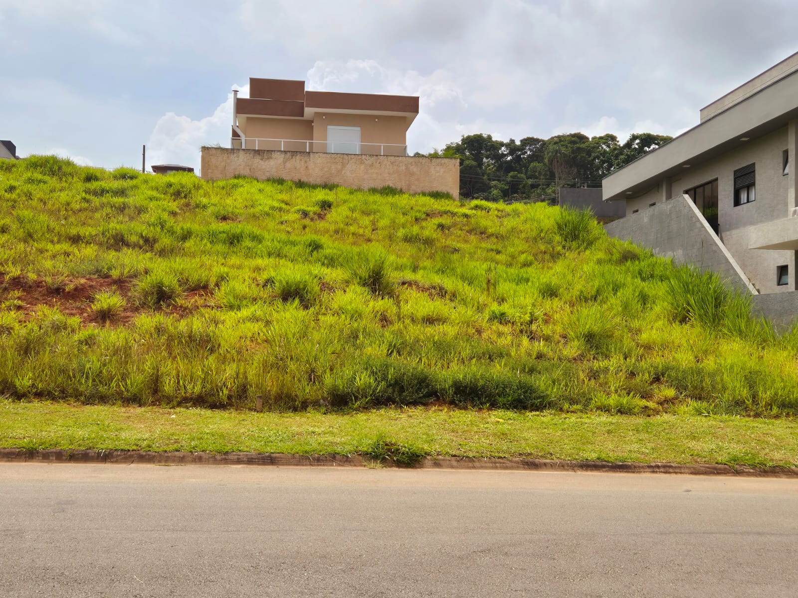 TERRENO(V) COM 403m² - CONDOMÍNIO RESERVA SANTA PAULA - PARQUE DOM HENRIQUE - COTIA/SP