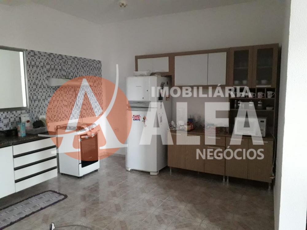 Casa à venda com 7 quartos, 250m² - Foto 17