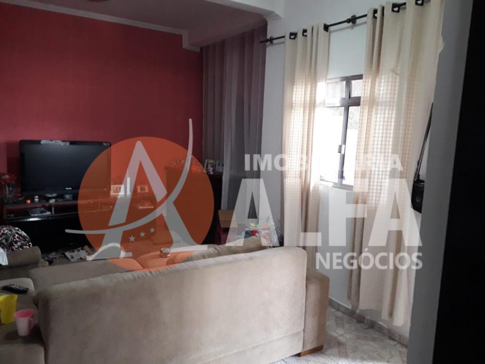 Casa à venda com 7 quartos, 250m² - Foto 23