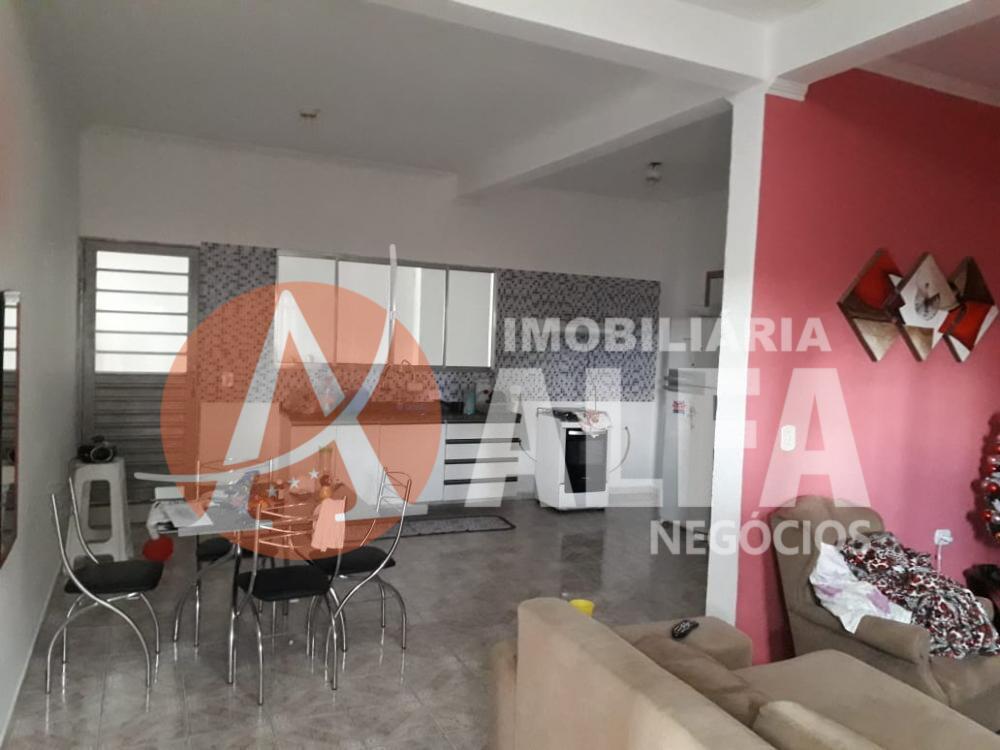 Casa à venda com 7 quartos, 250m² - Foto 16