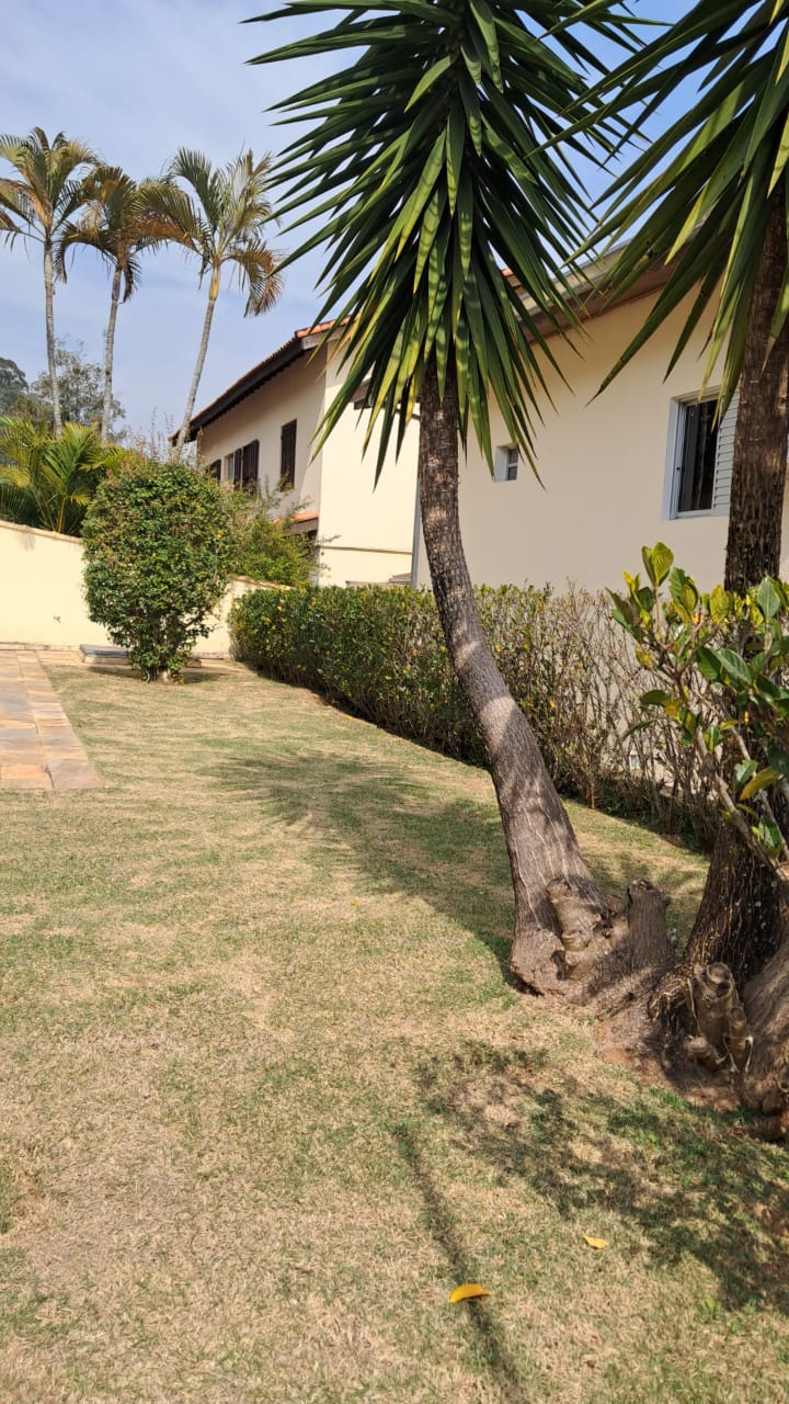 Casa com 04 Quartos - Condomínio Parque São Paulo - (Granja Viana) Cotia/SP