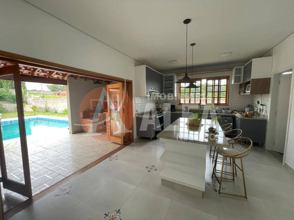 Casa à venda com 4 quartos, 820m² - Foto 18