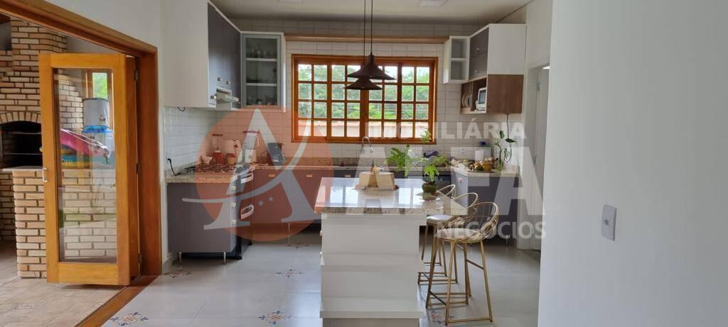 Casa à venda com 4 quartos, 820m² - Foto 16