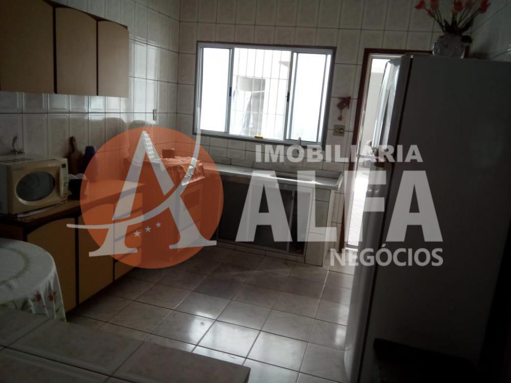 Casa à venda com 2 quartos, 208m² - Foto 13