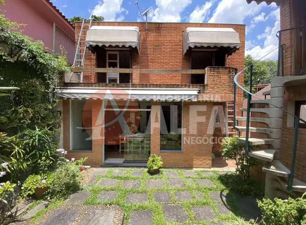 Casa à venda com 4 quartos, 210m² - Foto 15