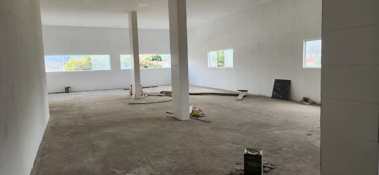 Depósito-Galpão-Armazém para alugar com 1 quarto, 250m² - Foto 14