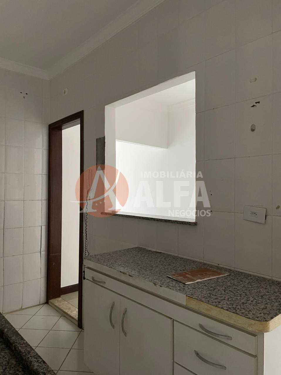Casa com 2 Dormitórios - Condomínio Residencial Parque das Árvores - Jardim Barro Branco - Cotia / SP
