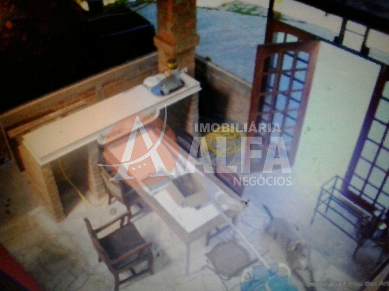 Casa à venda com 3 quartos, 1500m² - Foto 3