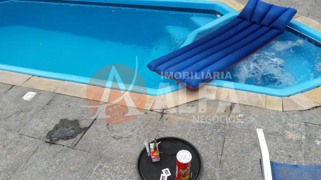 Casa à venda com 3 quartos, 1500m² - Foto 6