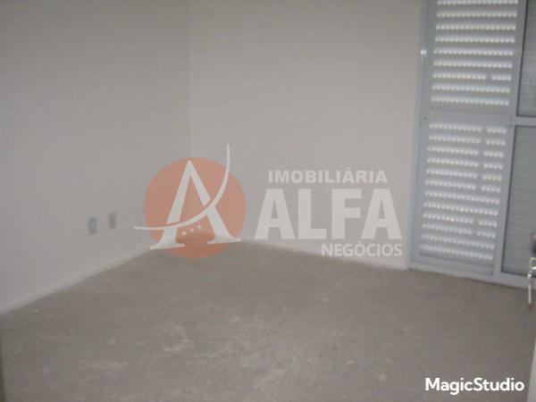 Casa à venda com 4 quartos, 150m² - Foto 14