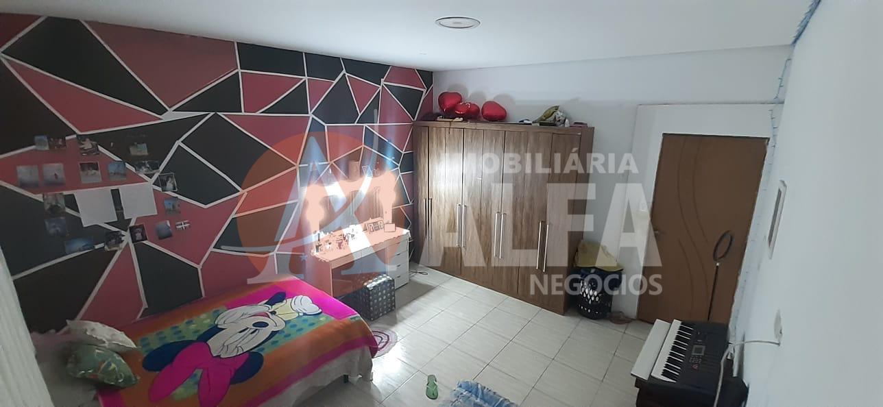 Casa à venda com 2 quartos, 300m² - Foto 6