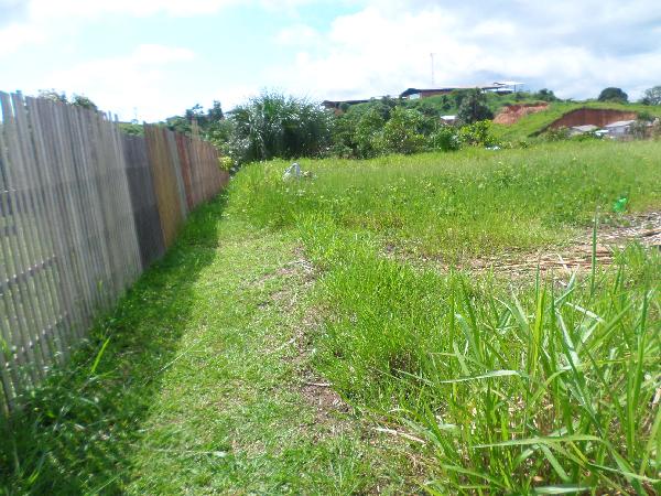 Oferta promissora — Terreno no Bairro Cohab, Cruzeiro do Sul - AC, Nº S, 600m²