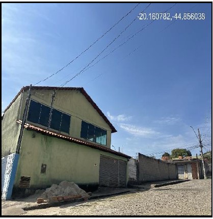 Chance única — Casa no Sagrada Familia, Divinopolis - MG, N. SN LT 37 QD 63 ZN 36, 3 quartos, 300m²