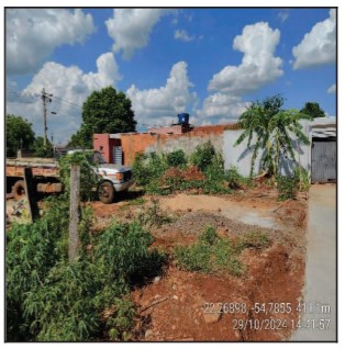 Imóvel com ótimo padrão — Terreno no Jardim Deoclecio Artuzzi, Dourados - MS, Nº 2310, 359,5m²
