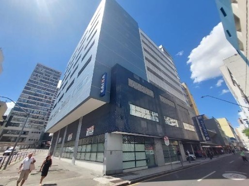 Imóvel com boa estrutura — Sala no Centro, Curitiba - PR, Nº 569, 34,2m²