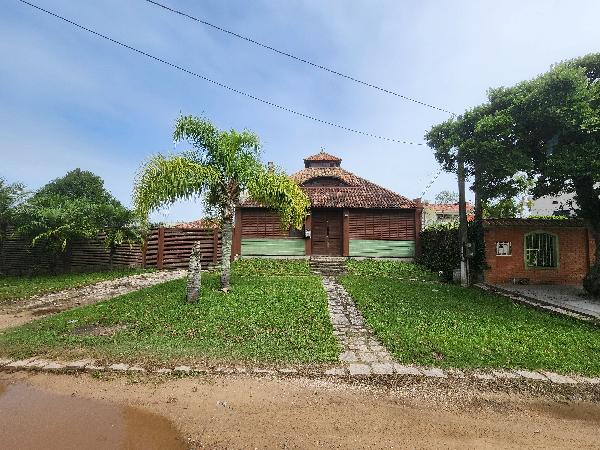 Condições especiais — Casa no Laranjal, Pelotas - RS, Nº 1391, 300m²