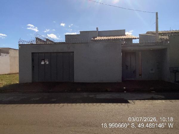 Casa, 3 quartos, 300 m² - Foto 1