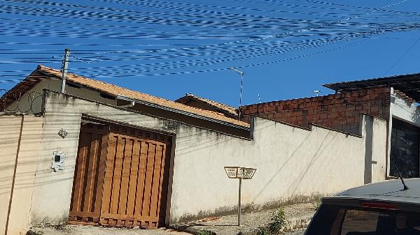 Oferta com destaque — Casa no Floresta Encantada, Esmeraldas - MG, Nº 182, 360m²