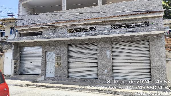 Oferta especial — Casa no Ponte Alta, Volta Redonda - RJ, Nº 465, 2 quartos, 3 vagas, 360m²