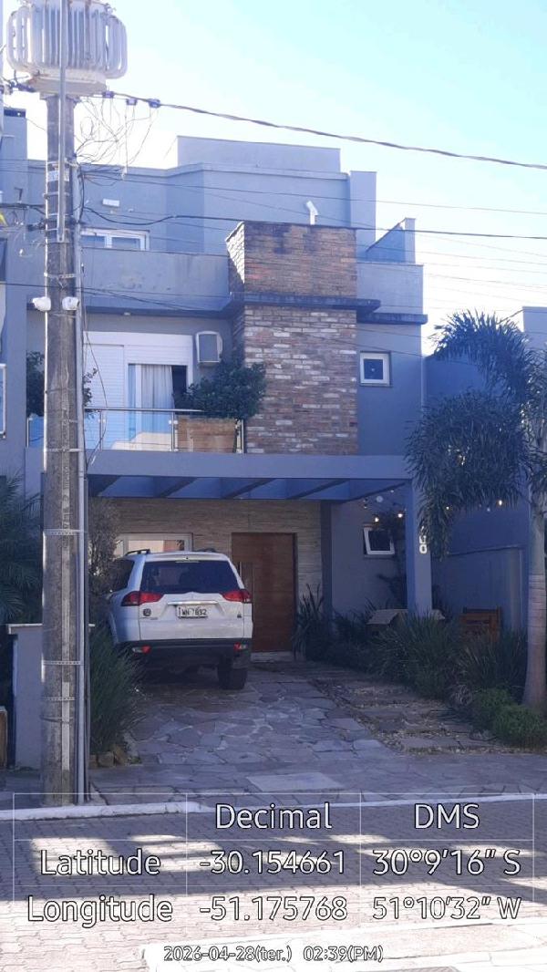 Oferta exclusiva — Casa no Hipica, Porto Alegre - RS, Nº 300, 3 quartos, 144m²