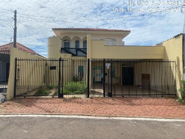 Oportunidade garantida — Casa no Santa Cruz, Rondonopolis - MT, Nº 154, 3 quartos, 308,5m²
