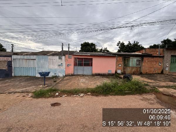 Casa, 2 quartos, 180 m² - Foto 1