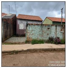 Imóvel em local estratégico — Casa no Lot Girassol, Cocalzinho de Goias - GO, N. SN QD 22, 2 quartos, 1 vaga, 180m²