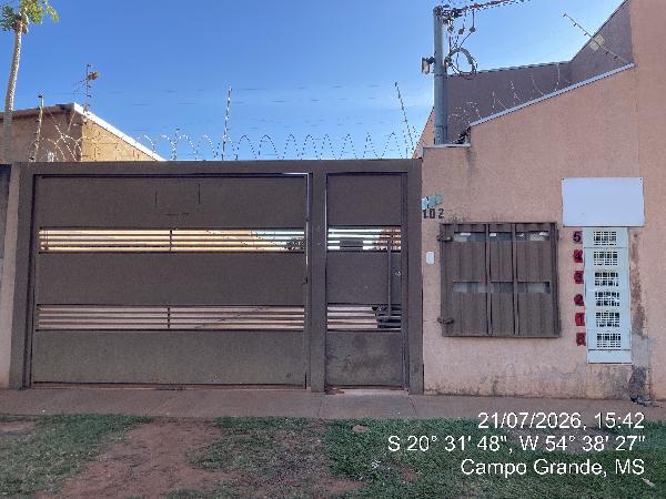 Oferta imperdível — Casa no Vila Nogueira, Campo Grande - MS, Nº 102, 2 quartos, 1 vaga, 72m²