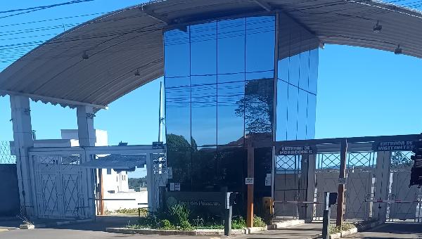 Excelente oportunidade — Terreno no Jardim dos Pereiras, Cotia - SP, Nº 51, 200m²